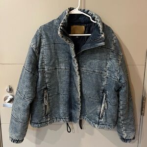 American Eagle Denim Puffer Jacket - Medium